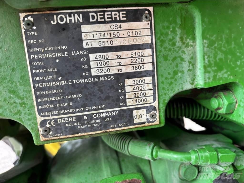 John Deere 5510 الجرارات