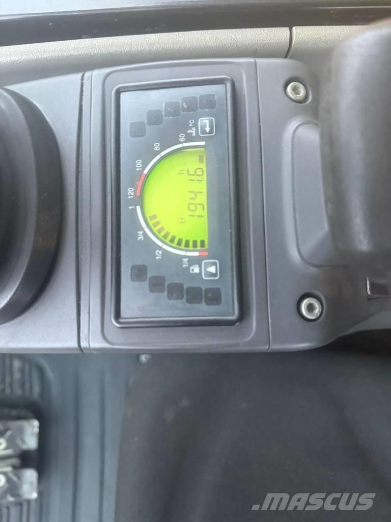 CAT 302.7 D CR حفارات صغيرة أقل من 7 طن (حفارات صغيرة)