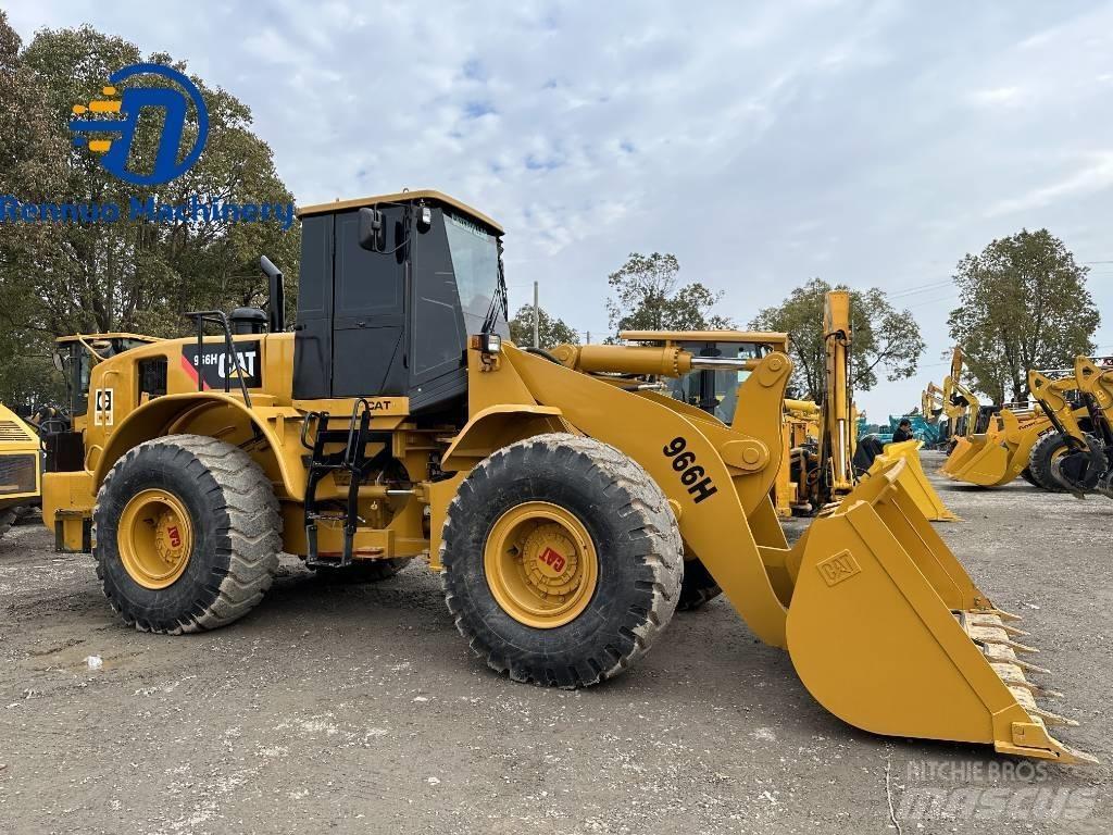 CAT 966 H St VZO لوادر بعجل