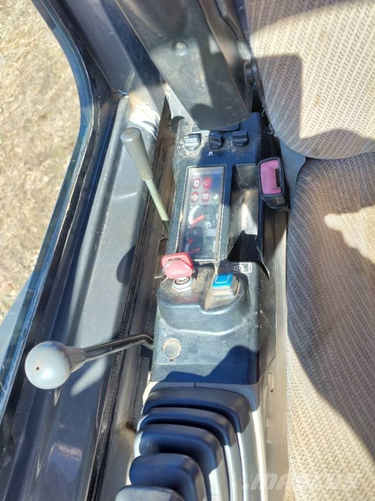 CASE CX 26 B حفارات صغيرة أقل من 7 طن (حفارات صغيرة)