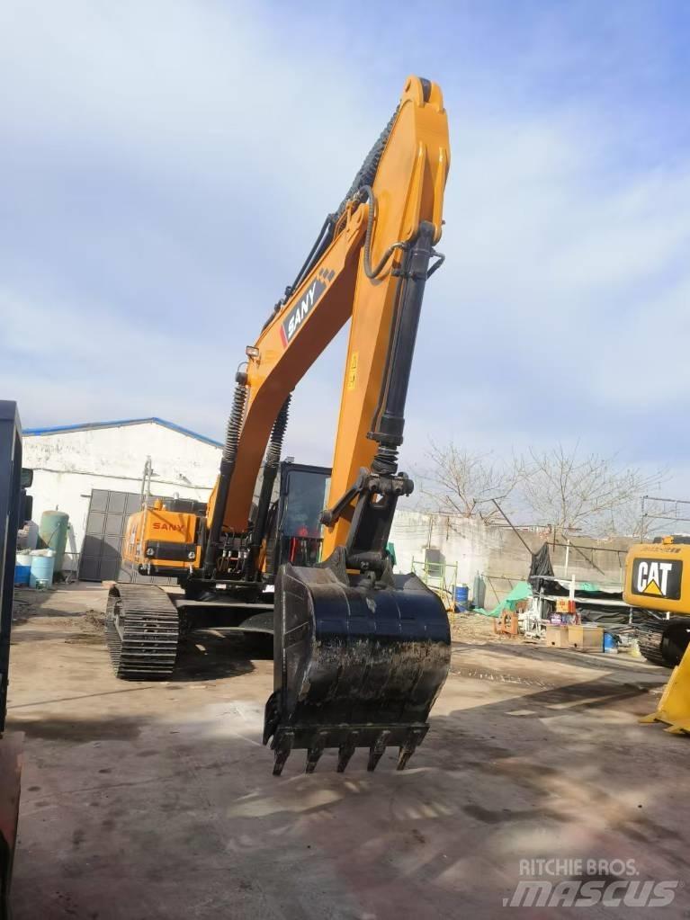 Sany SY 235 C حفارات زحافة