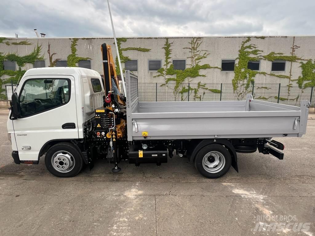 Fuso 35S3 شاحنات الرافعات