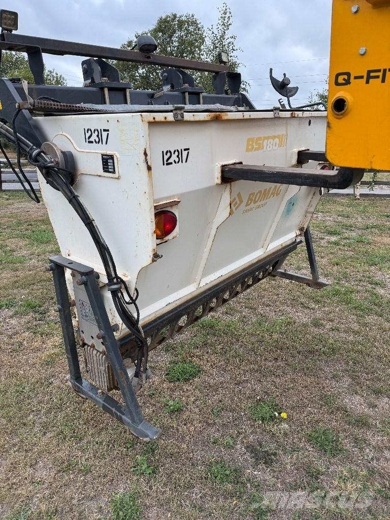 Bomag BS 180 مداحل ثنائية الاسطوانة
