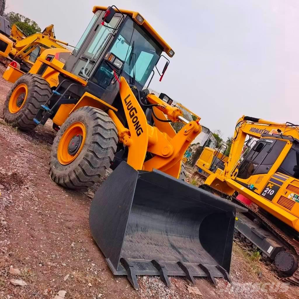 LiuGong 835 H لوادر بعجل