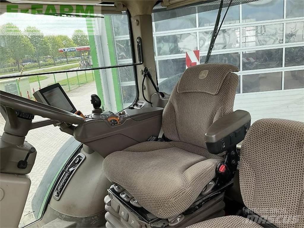 John Deere 7310 r الجرارات