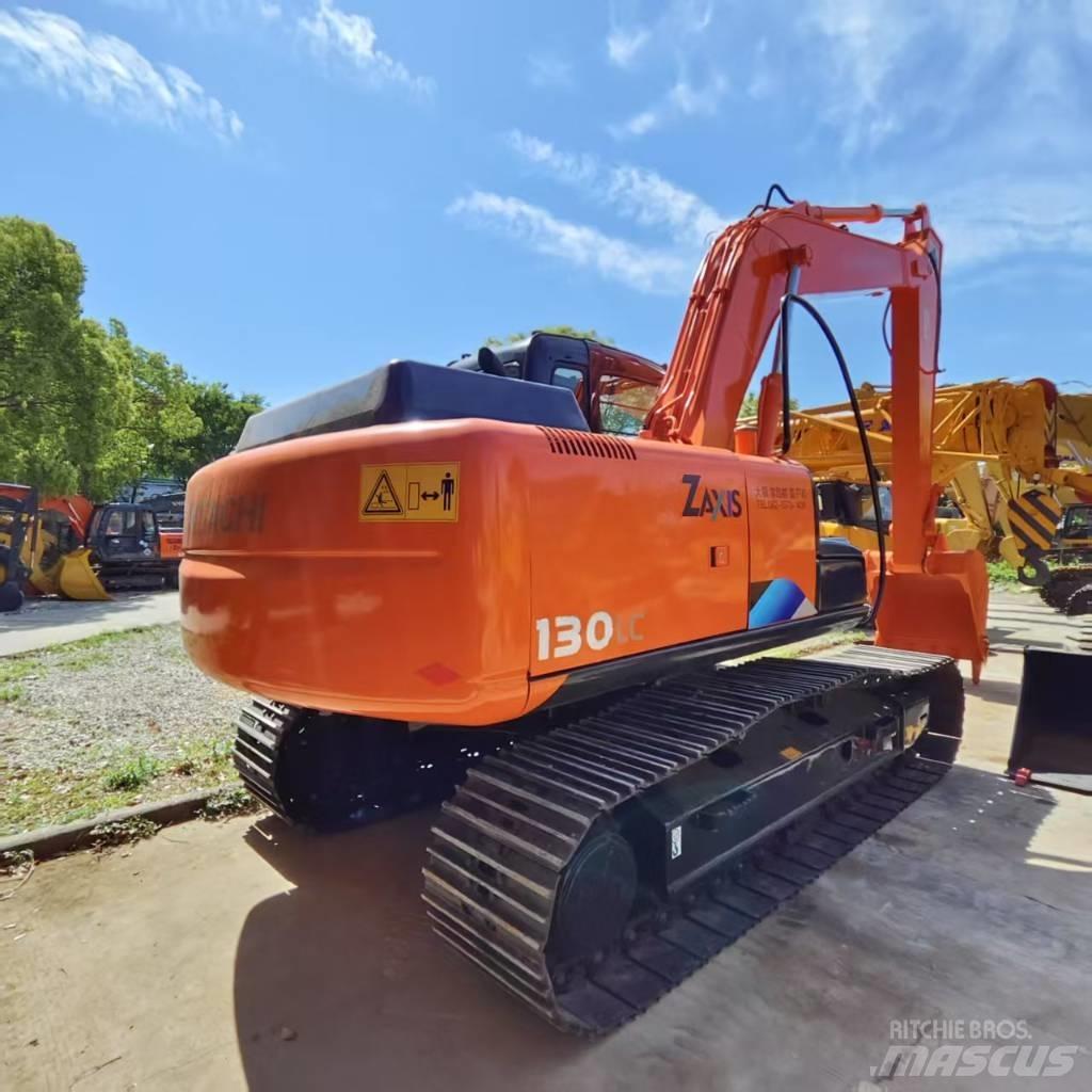 Hitachi ZX 130 حفارات زحافة