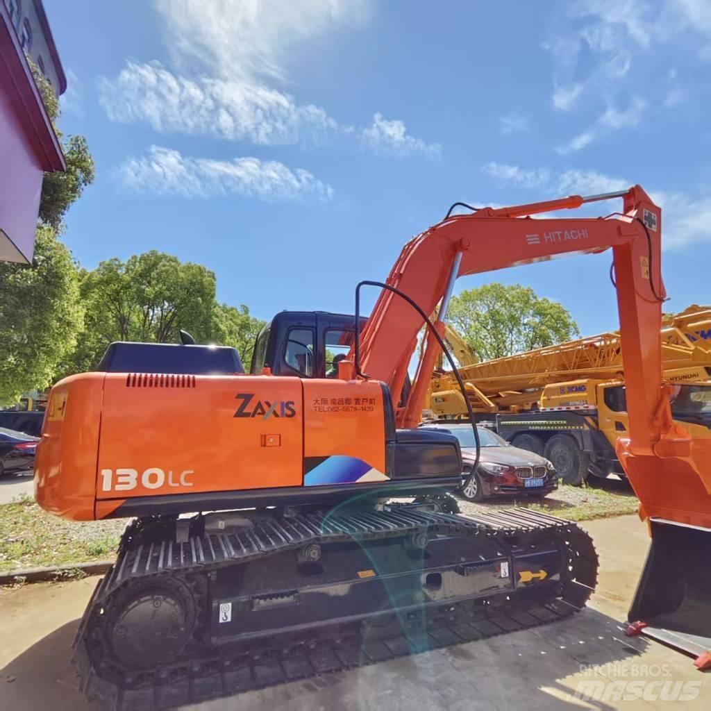Hitachi ZX 130 حفارات زحافة