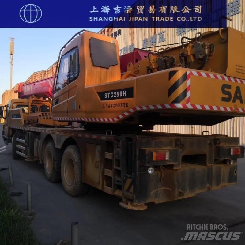 Sany STC 250 رافعات صالحة لكل أنواع الطرق
