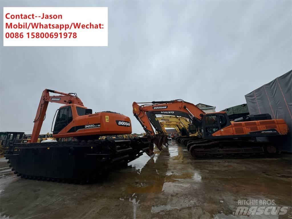Doosan DH 220 LC-9 E الحفارات البرمائية