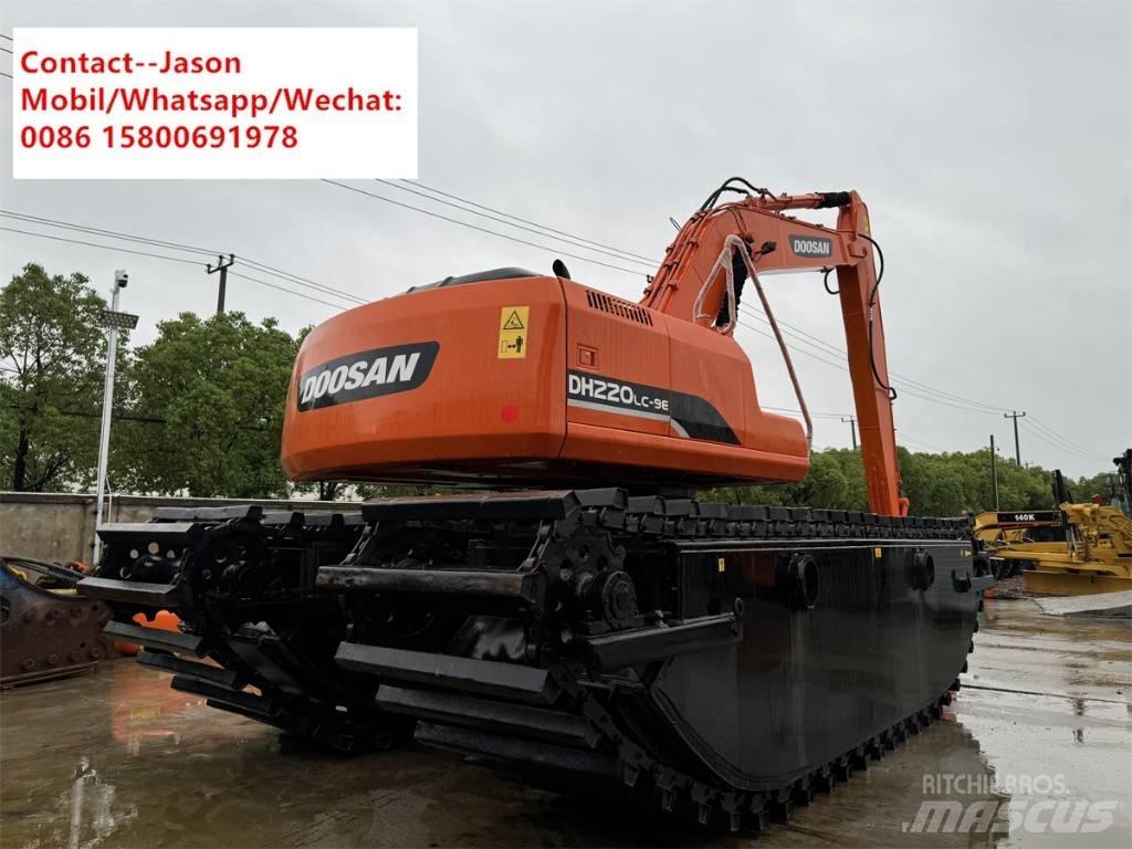 Doosan DH 220 LC-9 E الحفارات البرمائية