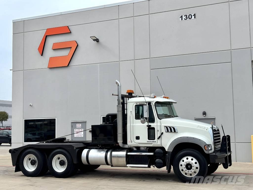 Mack GU713 مركبات إصلاح الأعطال
