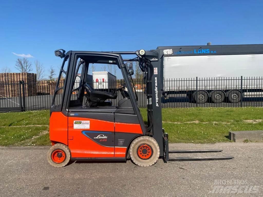 Linde E25H-01/600 شاحنات ذات رافعات شوكية تعمل بالكهرباء