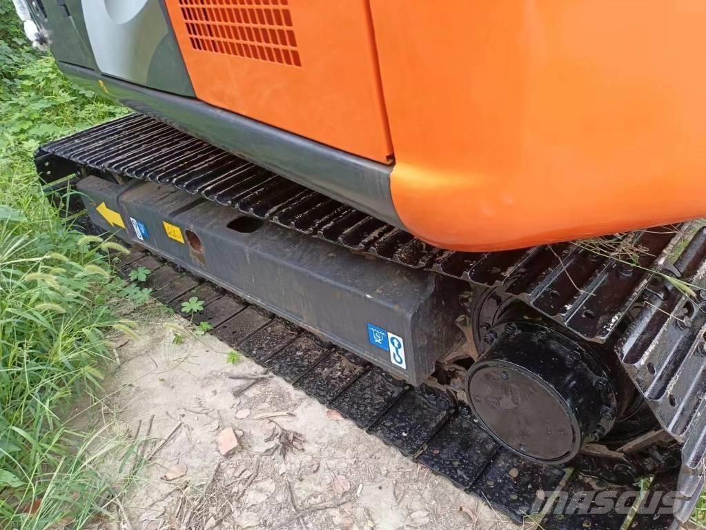 Hitachi ZX70 حفارات صغيرة أقل من 7 طن (حفارات صغيرة)