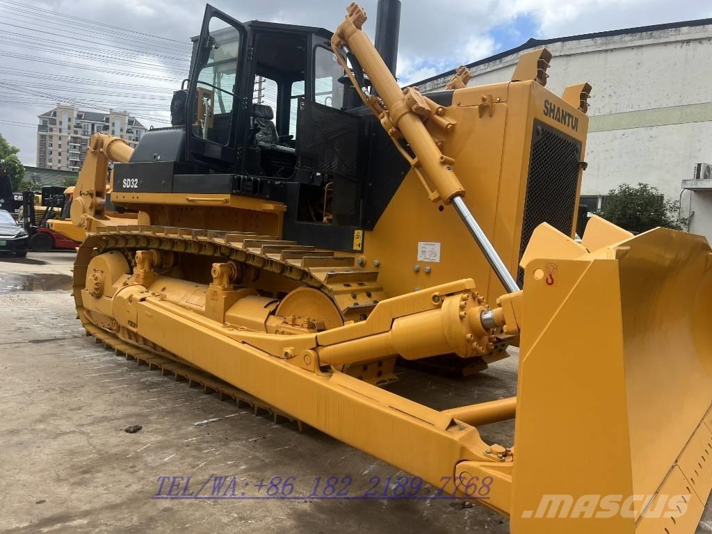 Shantui SD 32 بلدوزرات مجنزرة