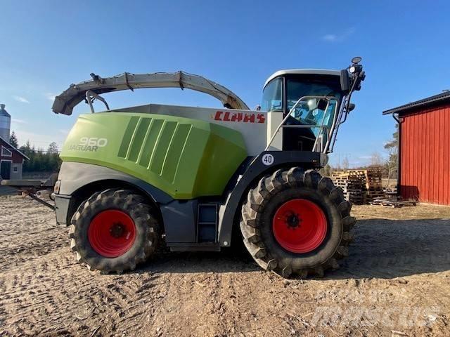 Claas 960 علافات ذاتية الدفع