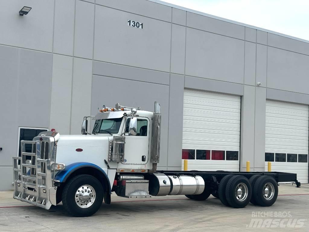 Peterbilt 389 وحدات الجر