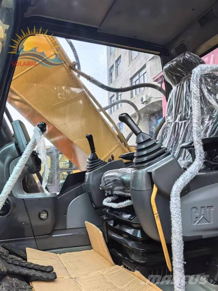 CAT 320D2L حفارات زحافة