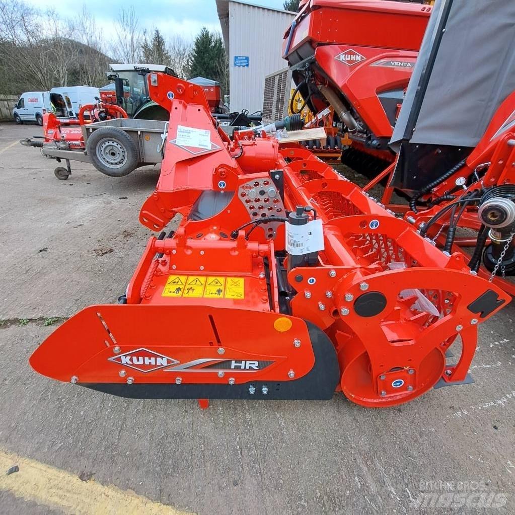 Kuhn HR3030 الكاسحات وقلابات التربة ذات المحركات