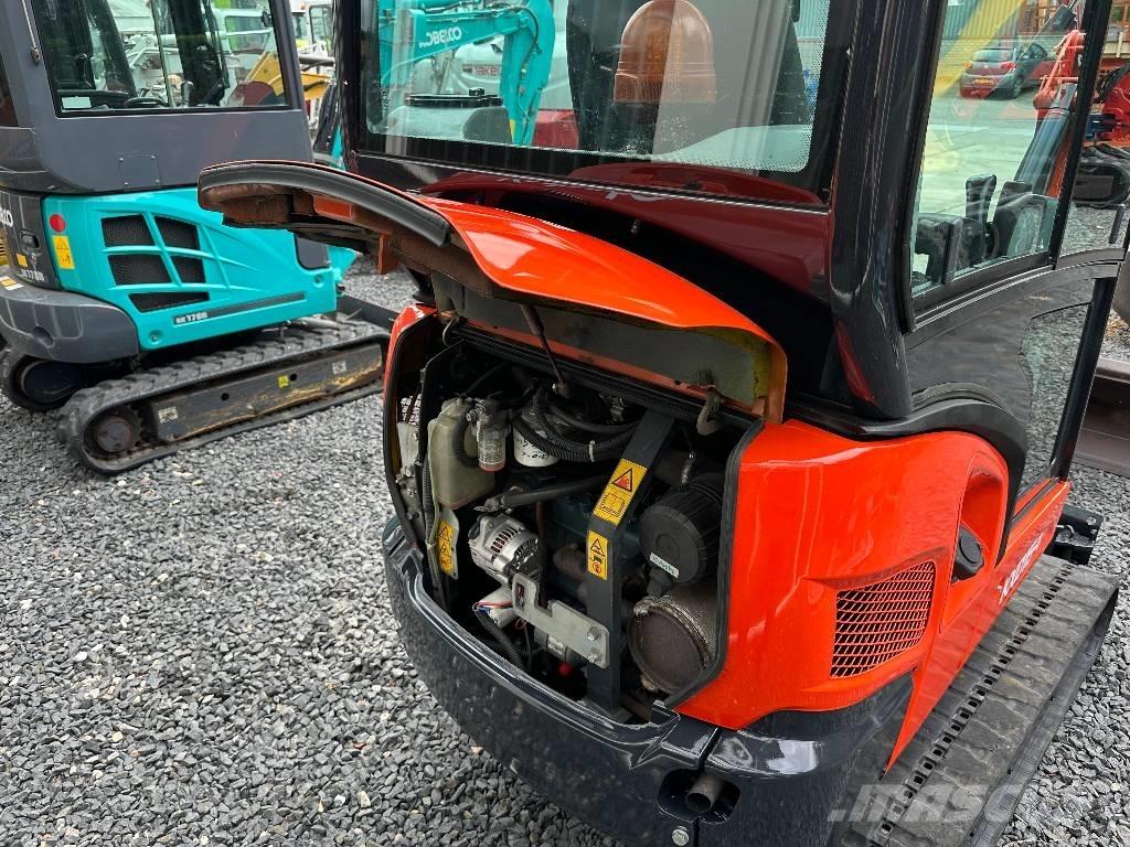 Kubota KX 016-4 حفارات صغيرة أقل من 7 طن (حفارات صغيرة)
