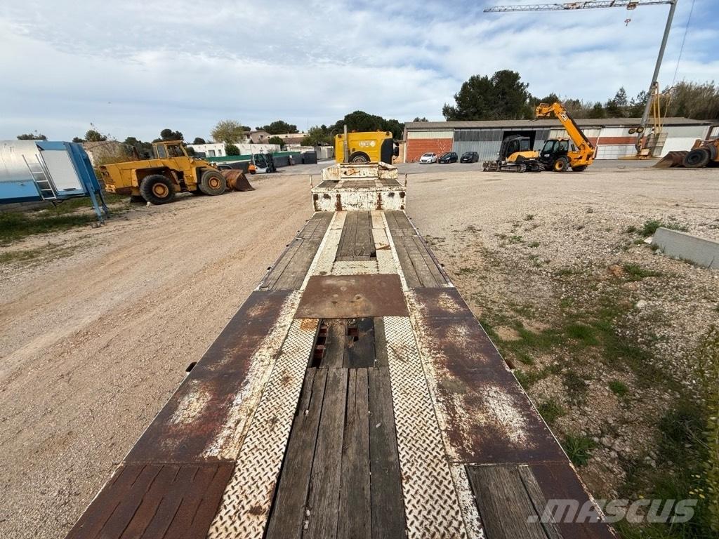 Renault Kerax نصف مقطورات مركبات النقل