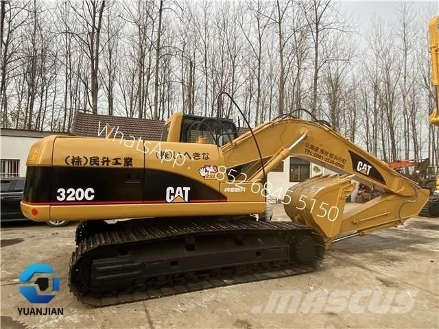 CAT 320C حفارات زحافة