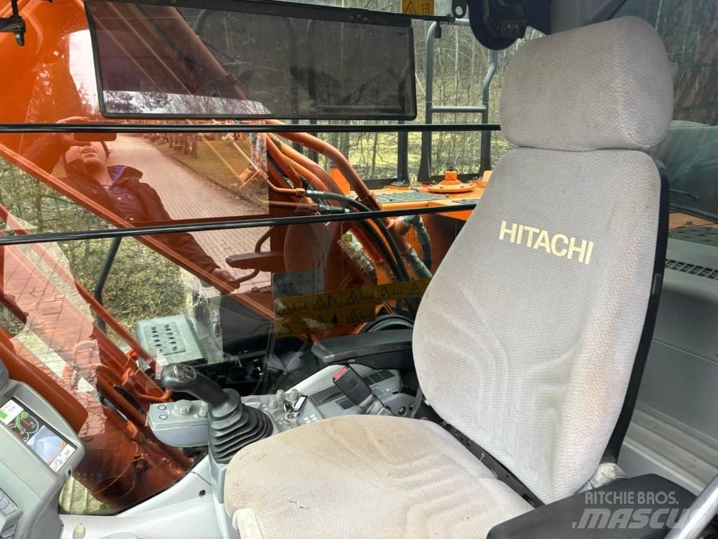 Hitachi ZX 210-6 حفارات زحافة