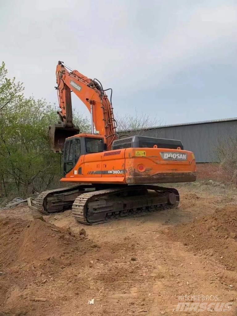 Doosan DX 380 LC حفارات زحافة