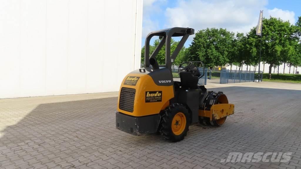 Volvo SD 25 F مداحل متنوعة