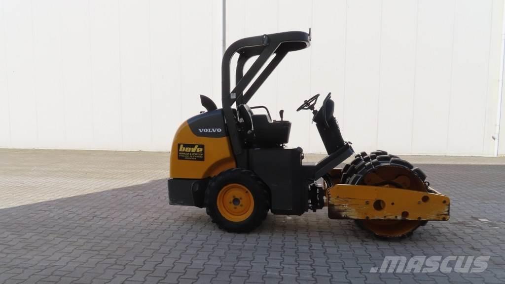 Volvo SD 25 F مداحل متنوعة