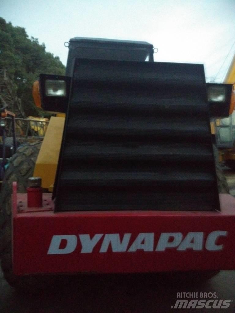 Dynapac CA 251 D مداحل أحادية الأسطوانة