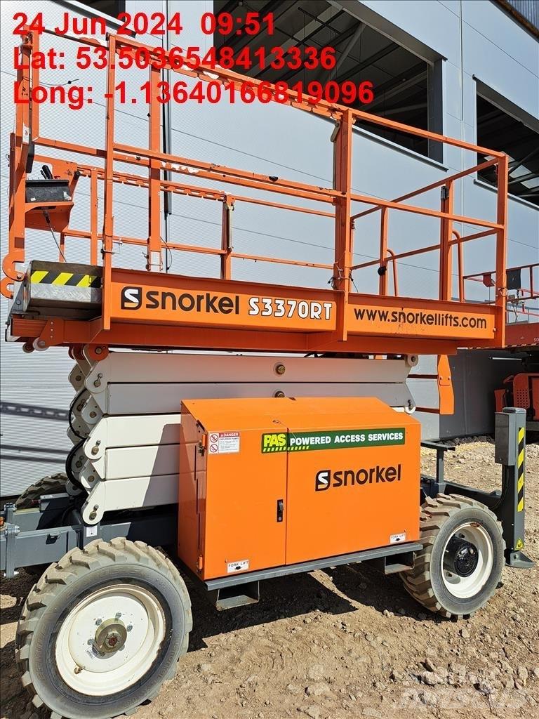 Snorkel S 3370 RTCE رافعات مقصية الشكل
