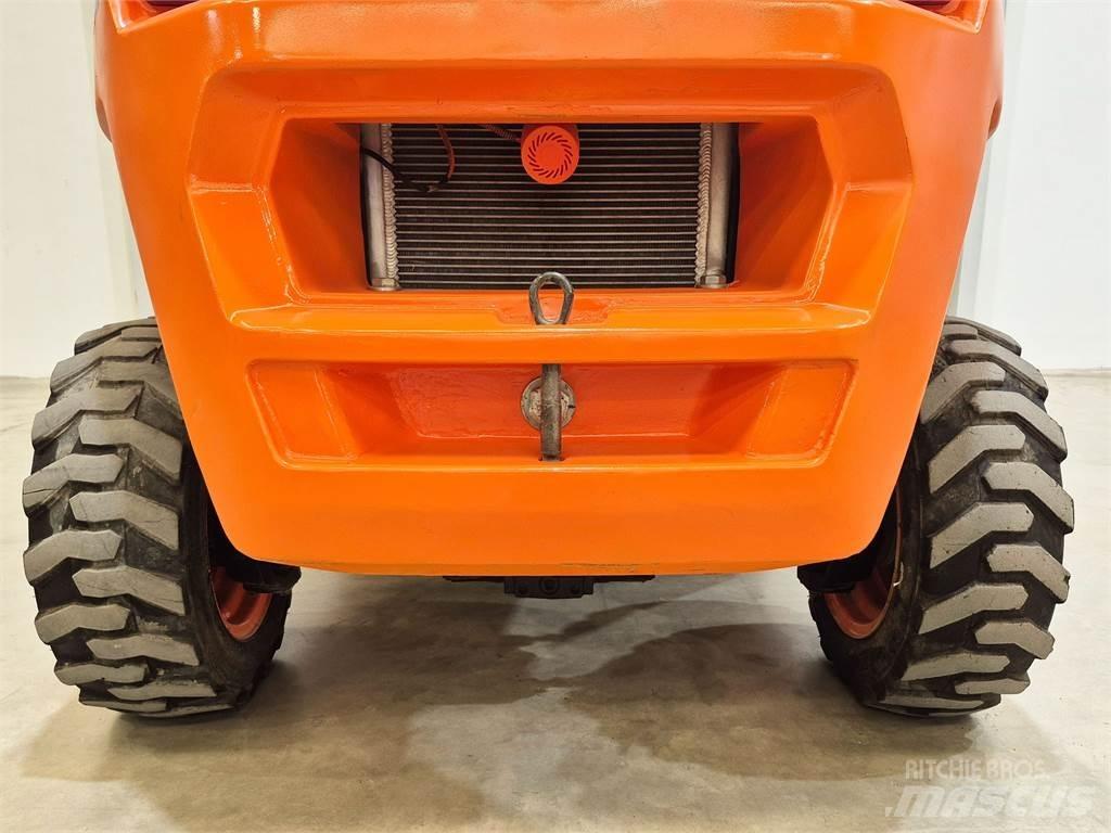 Ausa C201 Hx4 شاحنات الطرق الوعرة