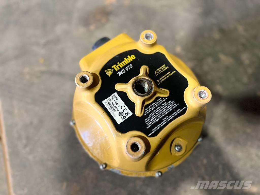 Trimble GPS GSC900 مكونات أخرى