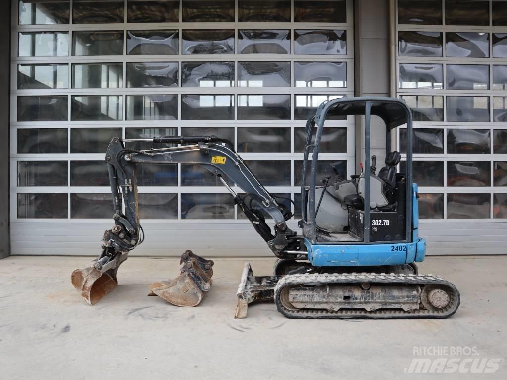 CAT 302.7 D CR حفارات صغيرة أقل من 7 طن (حفارات صغيرة)