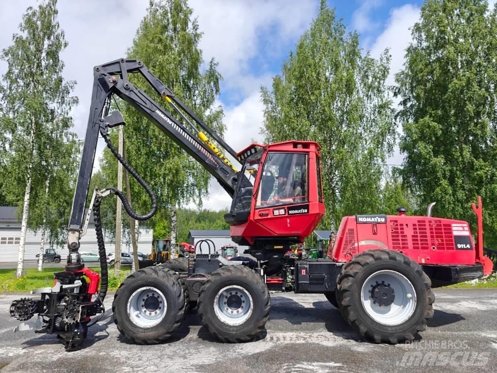 Komatsu 911.4 حصادات