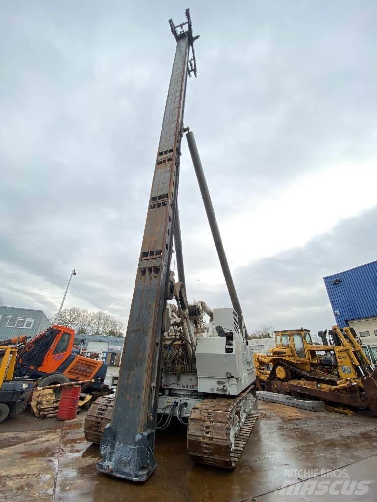 Hitachi KH 150-3 منصات دق خوازيق