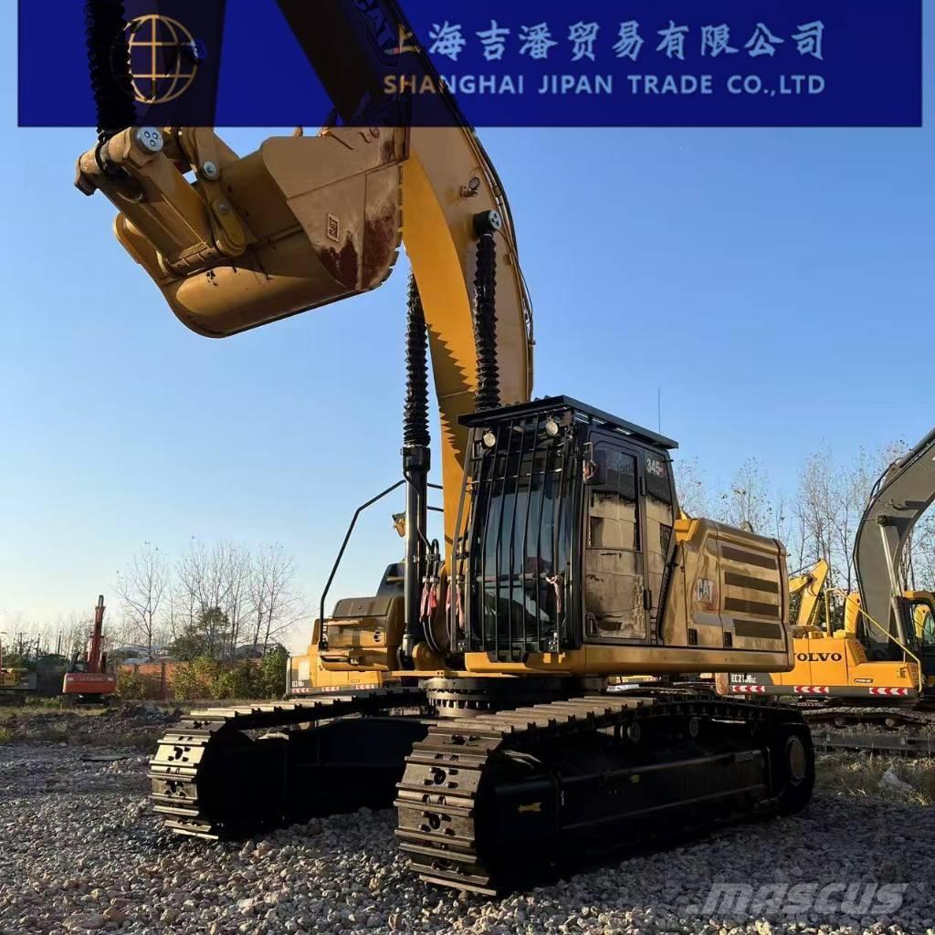 CAT 345 حفارات زحافة