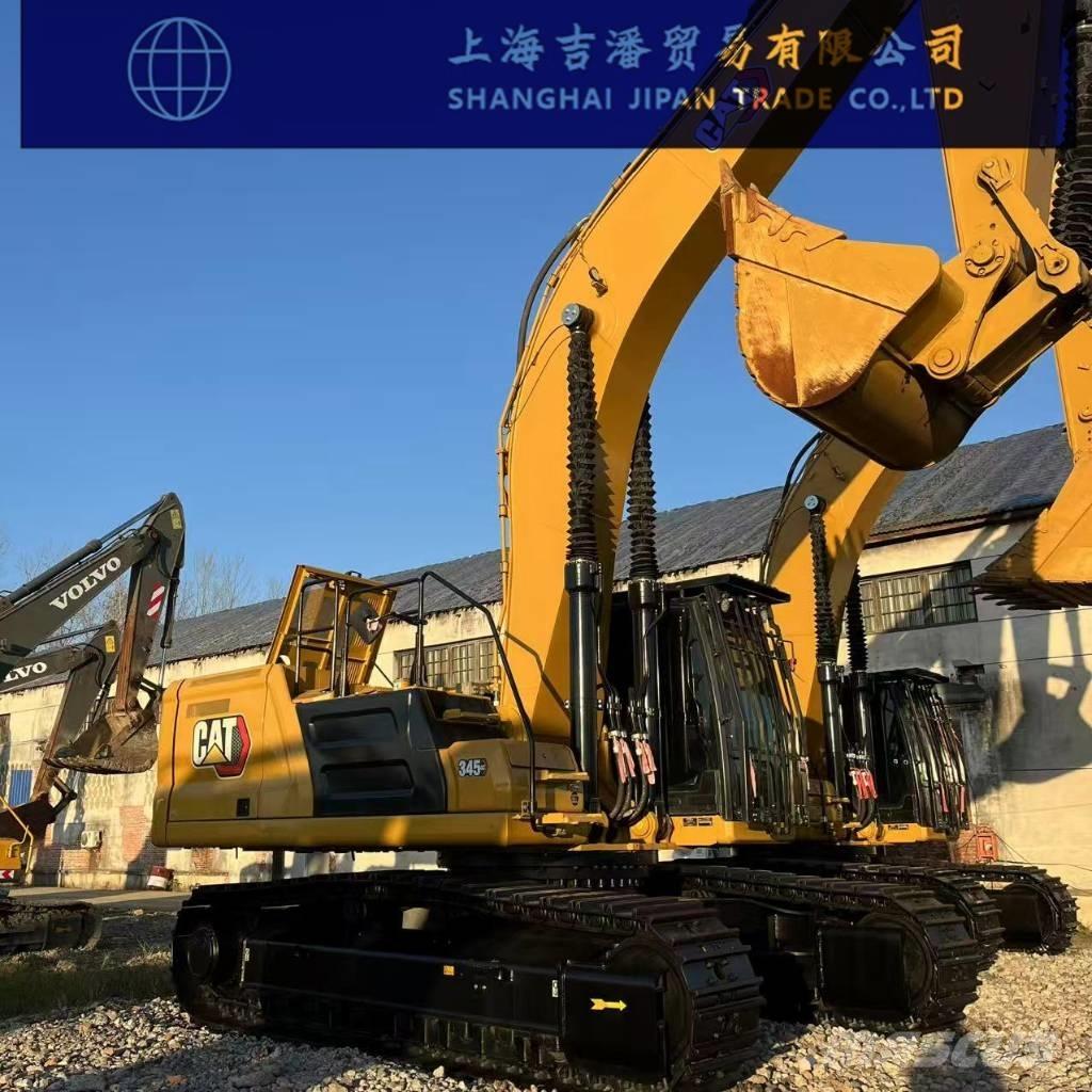 CAT 345 حفارات زحافة