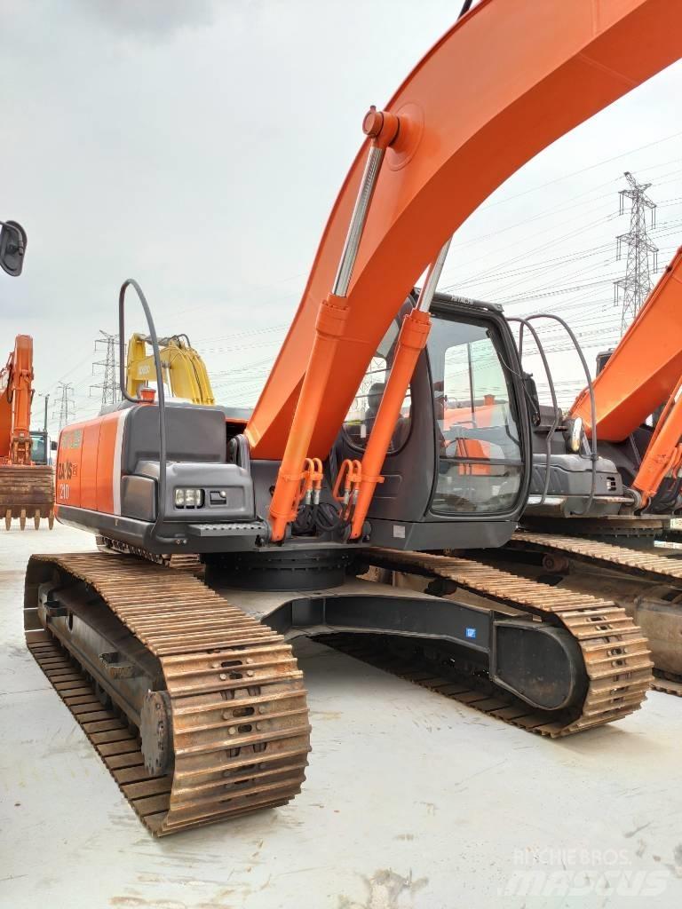Hitachi ZX 210 H حفارات زحافة