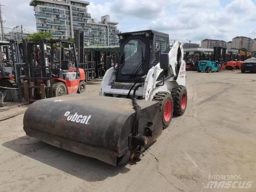 Bobcat S 18 لوادر انزلاقية التوجيه