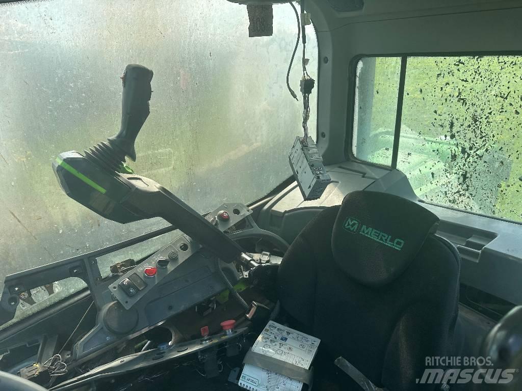 Merlo TF50.8 معدات مناولة لأغراض الزراعة
