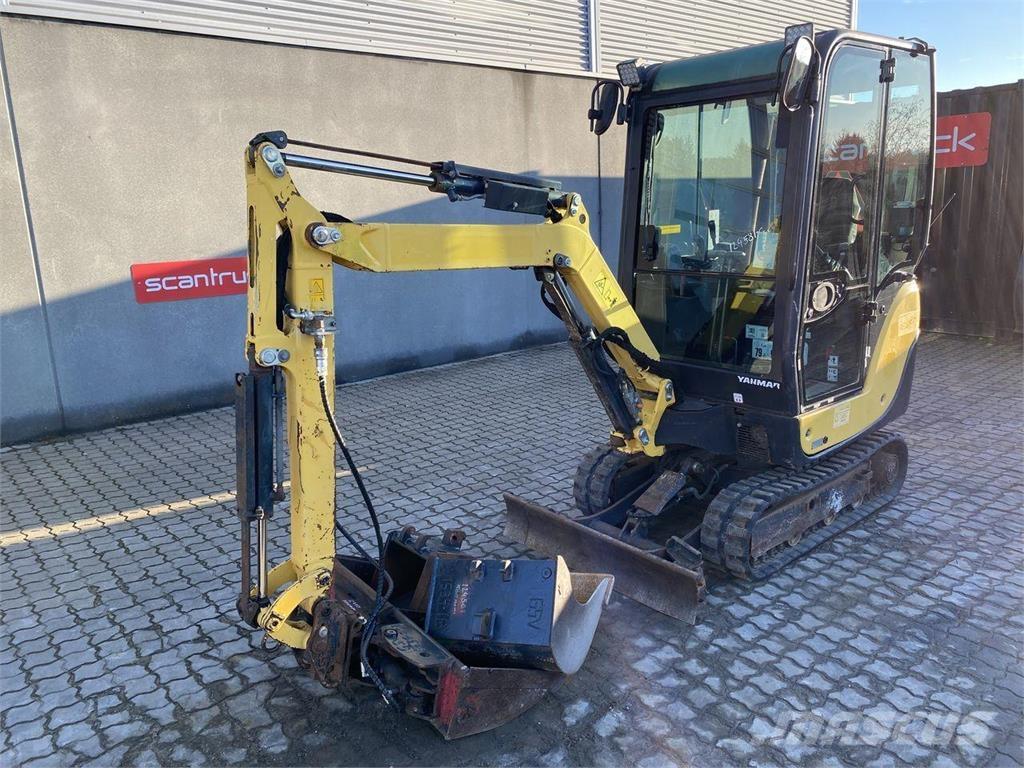 Yanmar SV18 حفارات بعجل