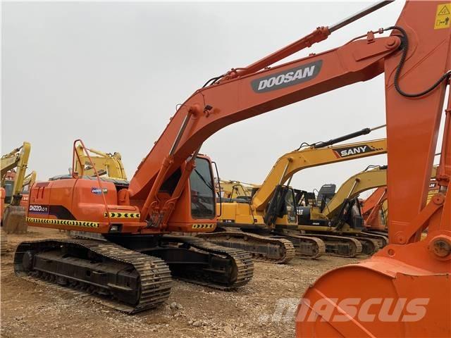 Doosan DH220LC-7 حفارات زحافة