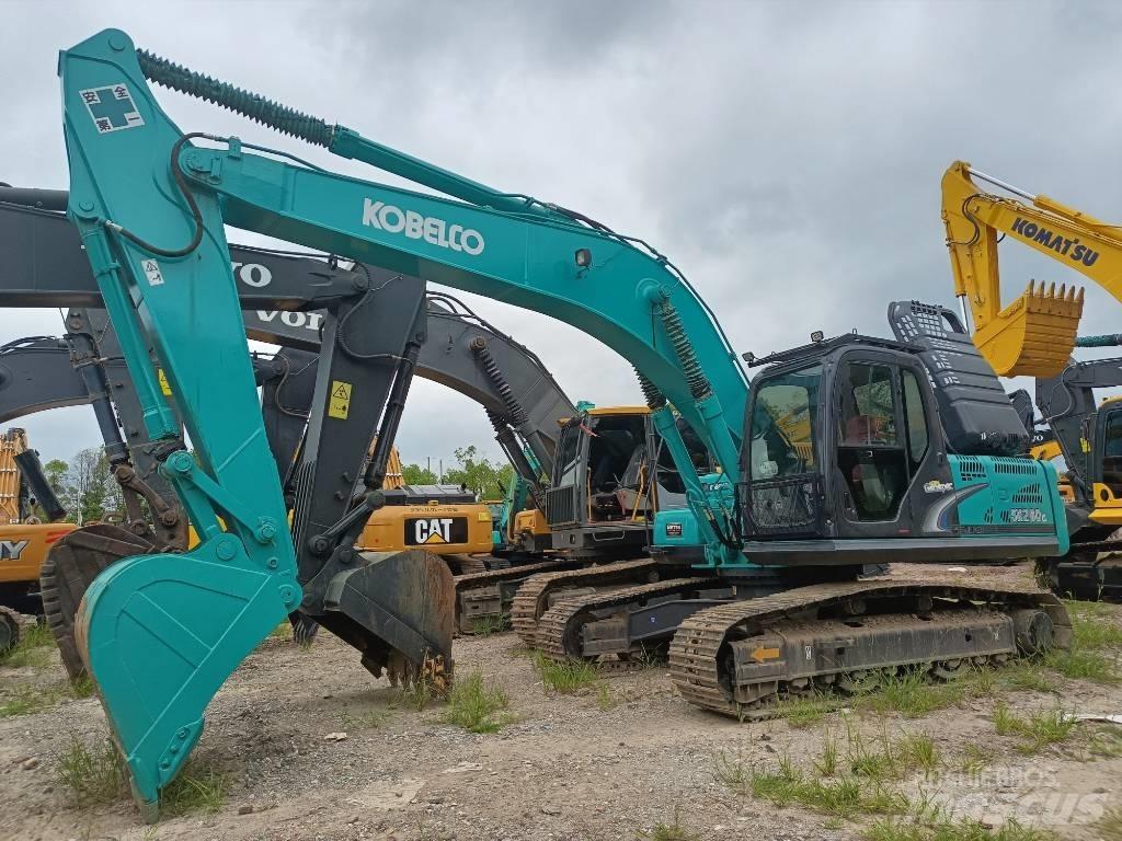 Kobelco SK 260 LC حفارات زحافة