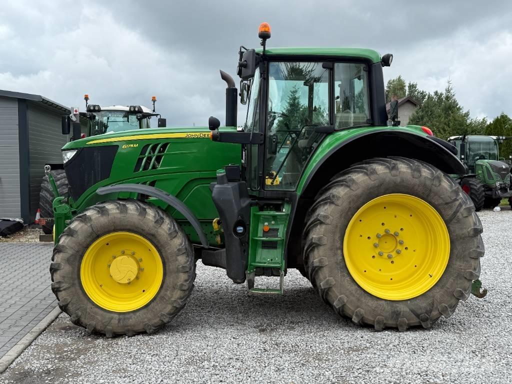 John Deere 6175 M الجرارات