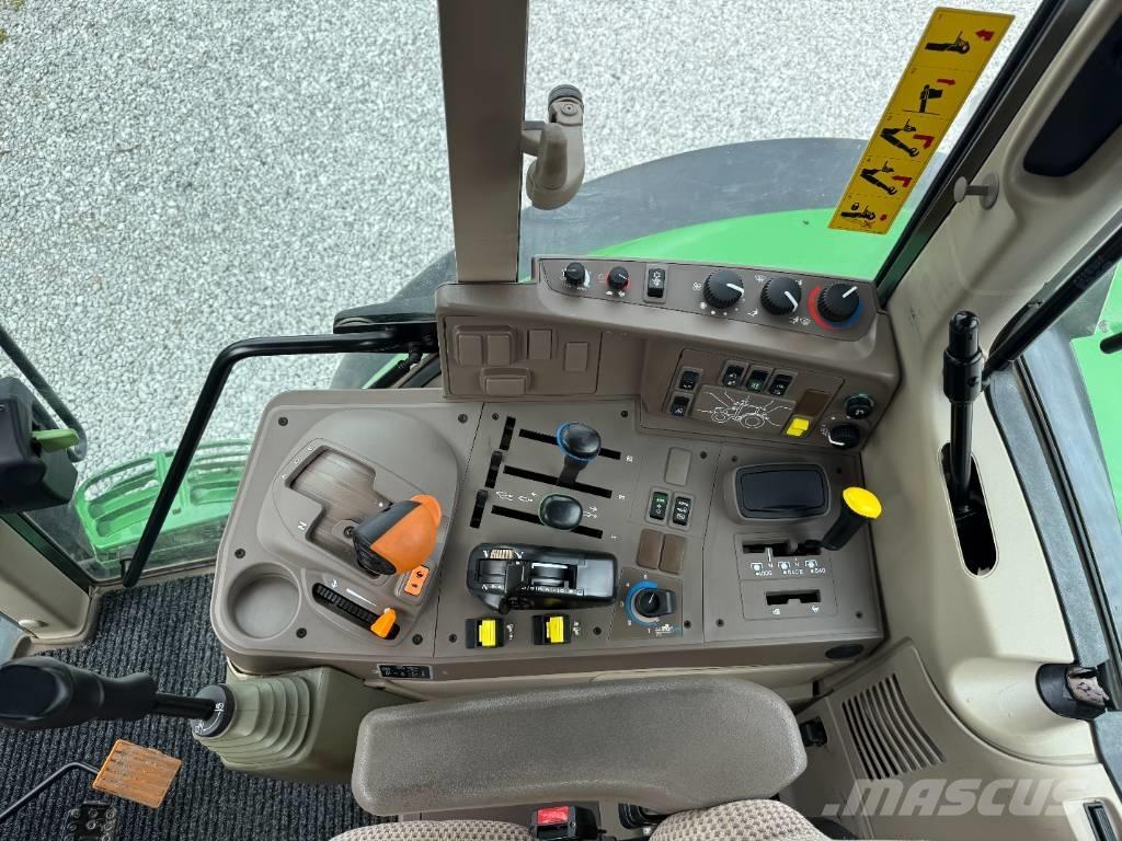 John Deere 6175 M الجرارات