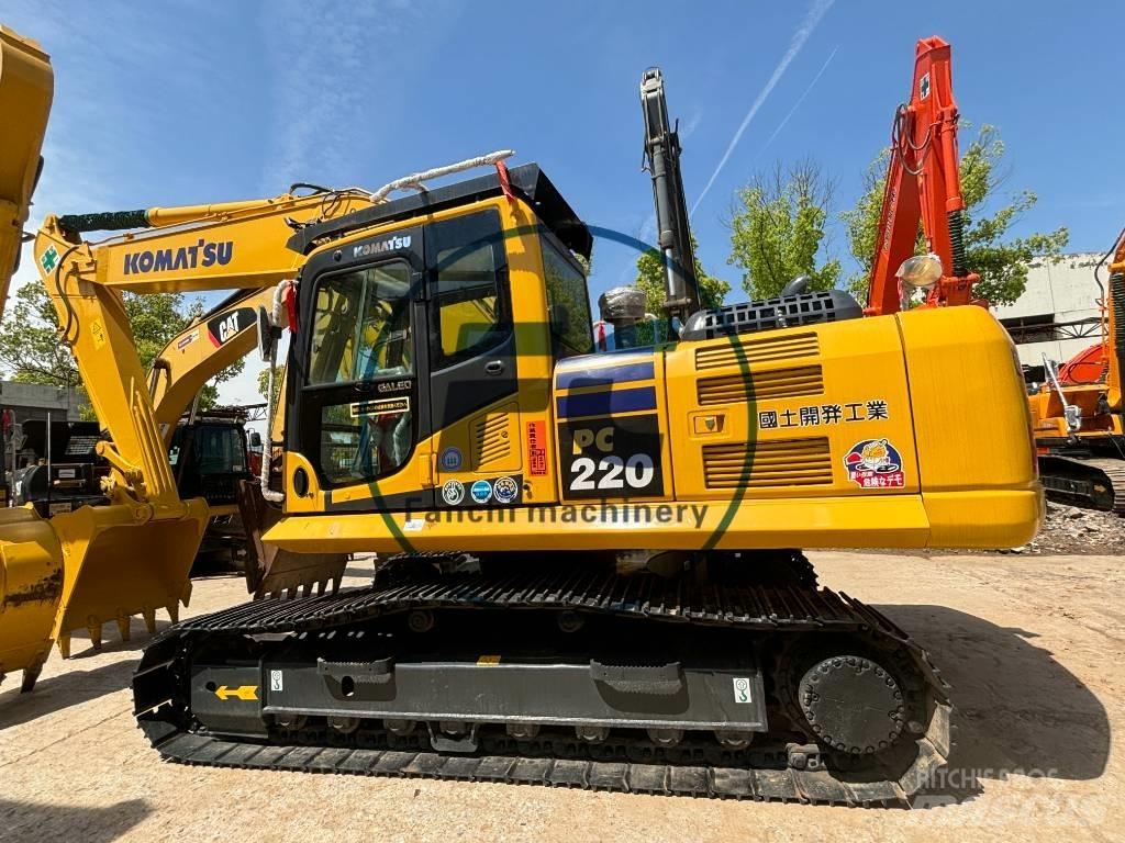 Komatsu PC 220 حفارات زحافة