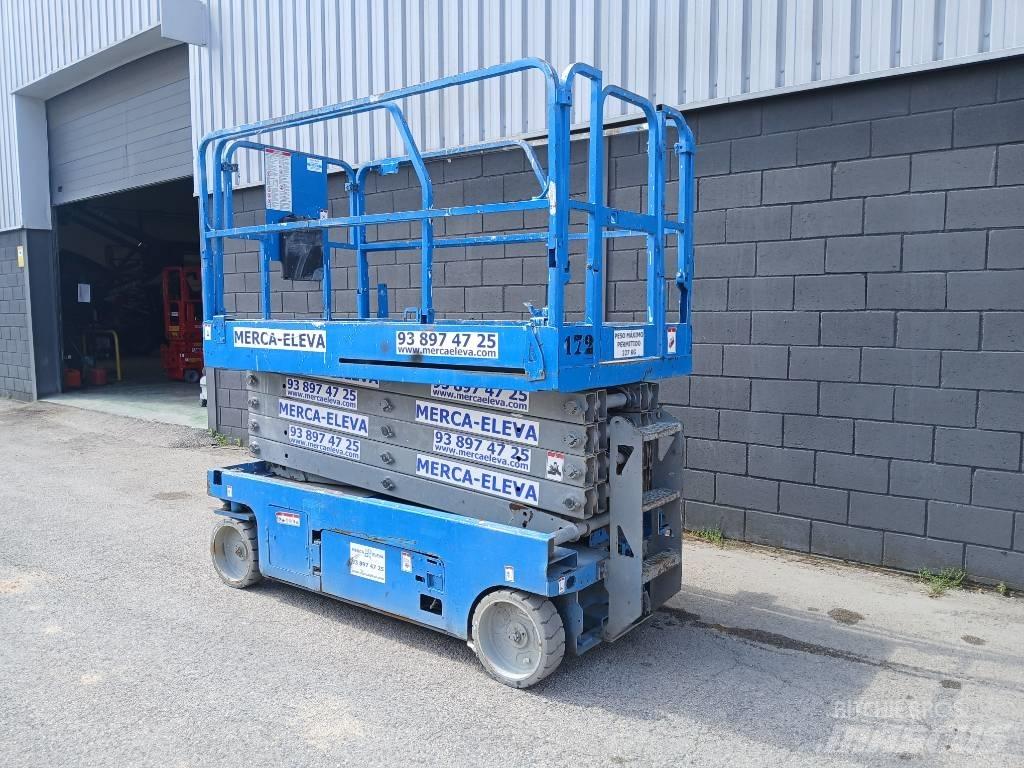 Genie GS 3246 رافعات مقصية الشكل