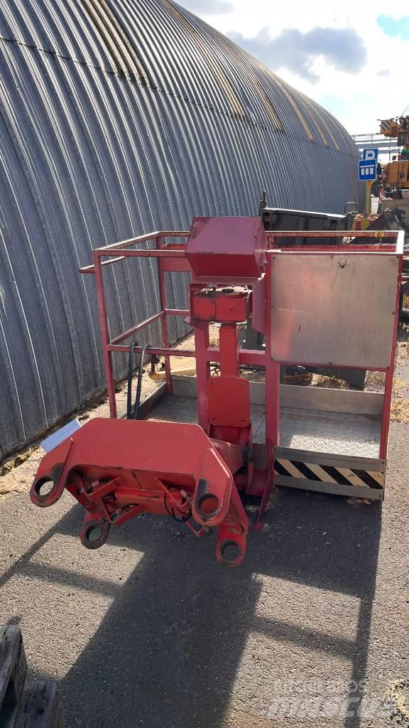 Sennebogen 613 M رافعات صالحة لكل أنواع الطرق