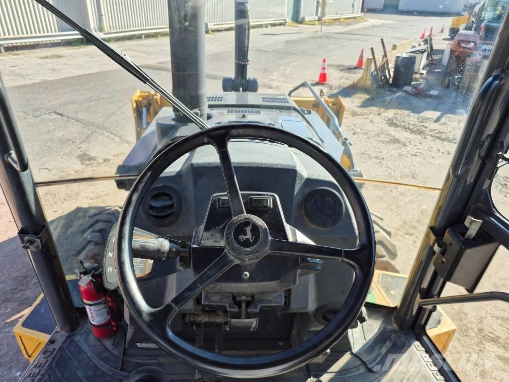John Deere 310 L لوادر ذات جرافات عكسية